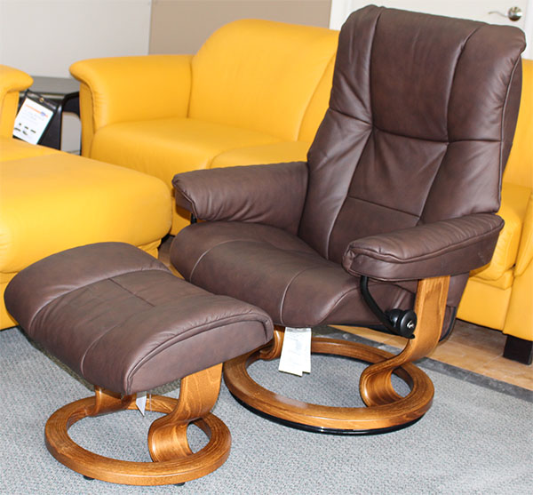 Stressless Mayfair Medium Paloma Chocolate Leather by Ekornes